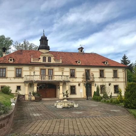 Zamecek Zdiky - Moderni Maly Apartman Bujanov Kültér fotó